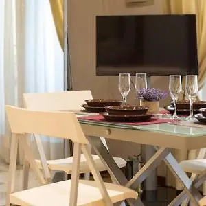 Elegante Nel Cuore Di Appartamento